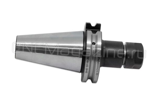 SK40-ER16-70 10PCS Патрон с набором цанг 10 шт (d1-10 мм)