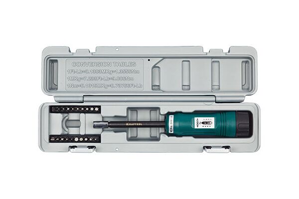 Динамометрическая отвертка со шкалой 1-8 Нм KRAFTOOL (64030)