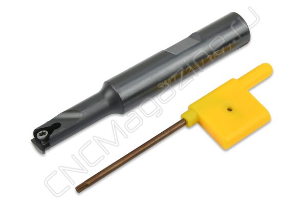 SMT12-12F11 корпус концевой резьбофрезы с пластинами
